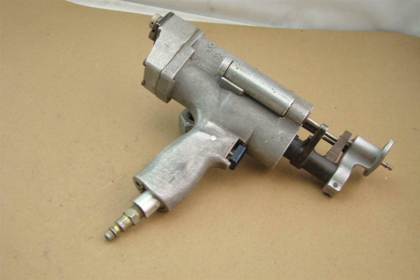 Deutsch Spacematic Pneumatic Automatic Drill/Countersink Machine