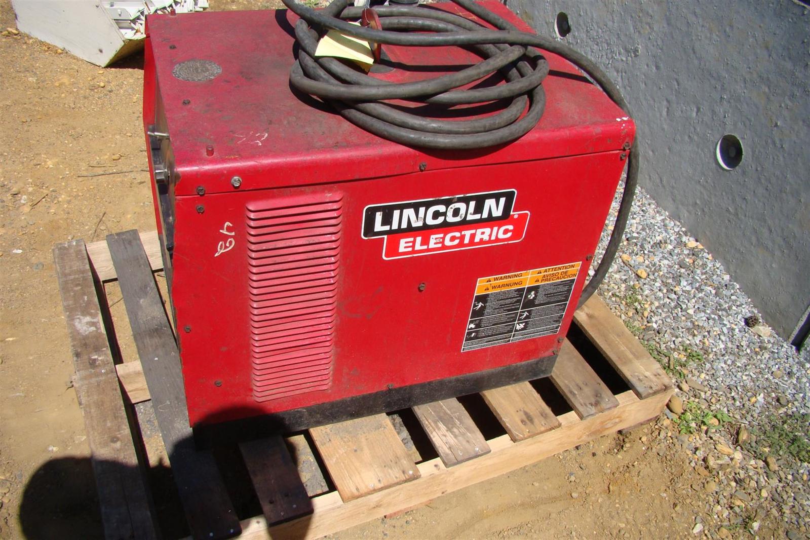 Lincoln Electric Idealarc CV305, 3PH Mig Welder Power Source CV305 Joseph Fazzio, Incorporated