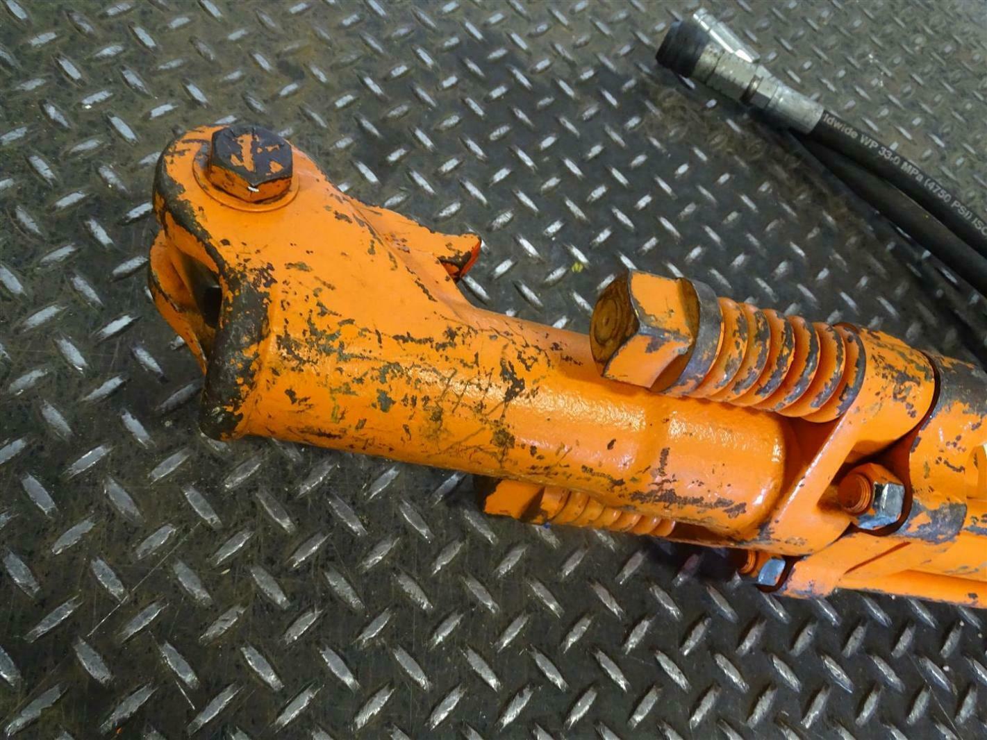 Stanley Hydraulic Jack hammer , BR89 BREAKER Joseph Fazzio, Incorporated