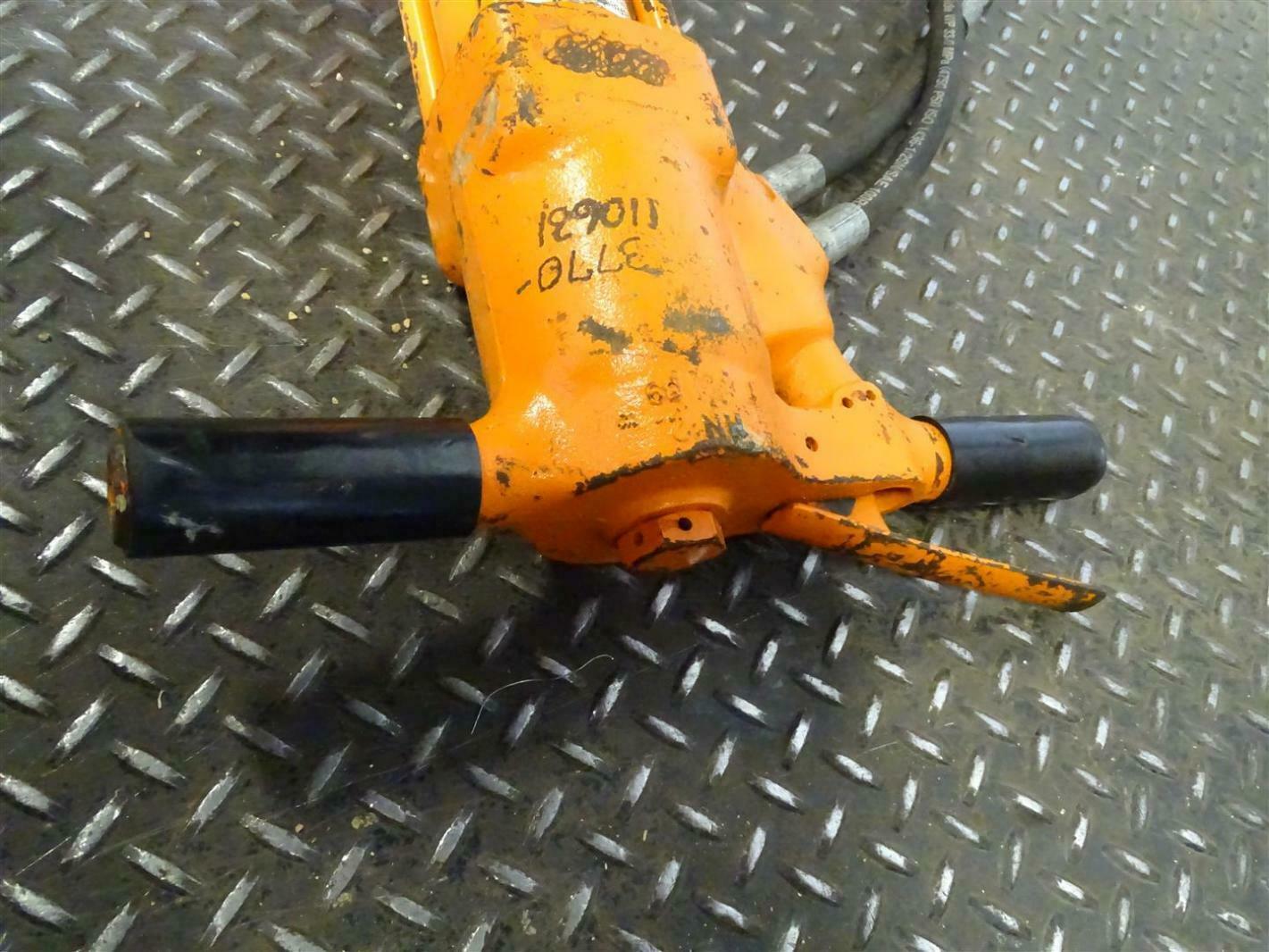 Stanley Hydraulic Jack hammer , BR89 BREAKER Joseph Fazzio, Incorporated