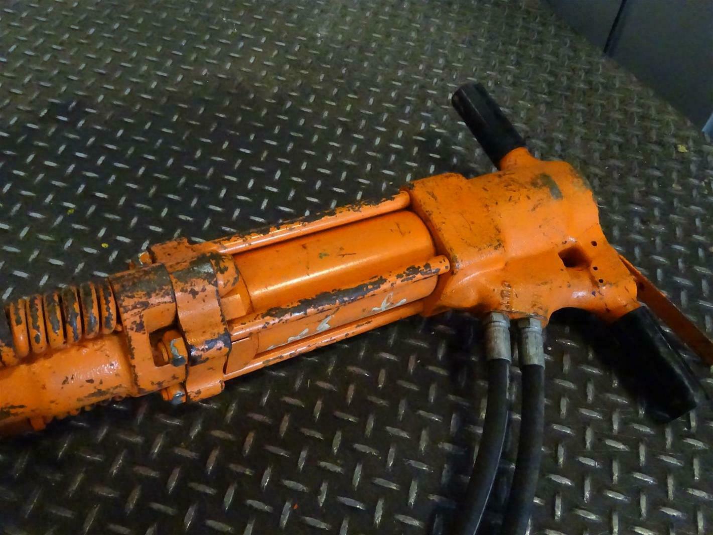 Stanley Hydraulic Jack hammer , BR89 BREAKER Joseph Fazzio, Incorporated