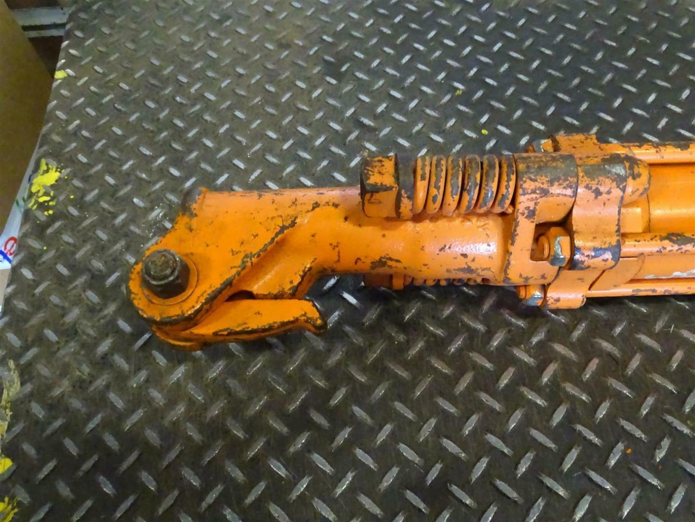 Stanley Hydraulic Jack hammer , BR89 BREAKER Joseph Fazzio, Incorporated