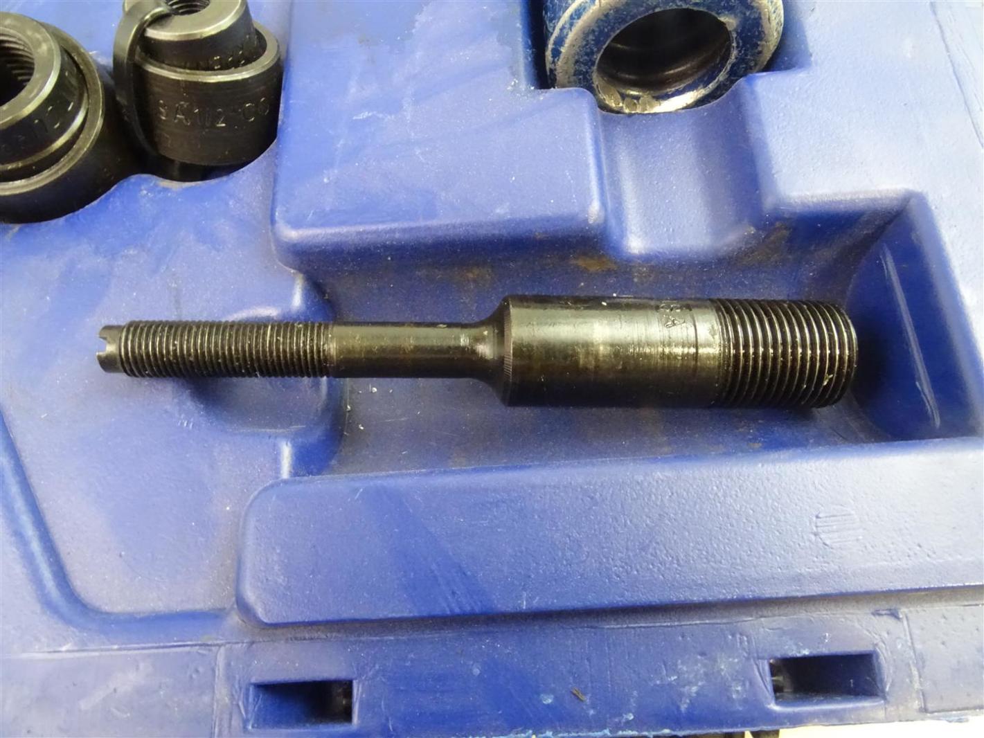 Current Tools Hydraulic Knockout Set 1/2" to 2" , 152PM Joseph Fazzio