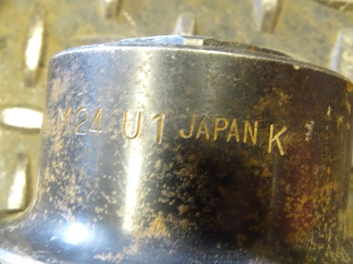 LeJeune Manual shear wrench for 1" diameter TC bolts , S24HAZ Joseph