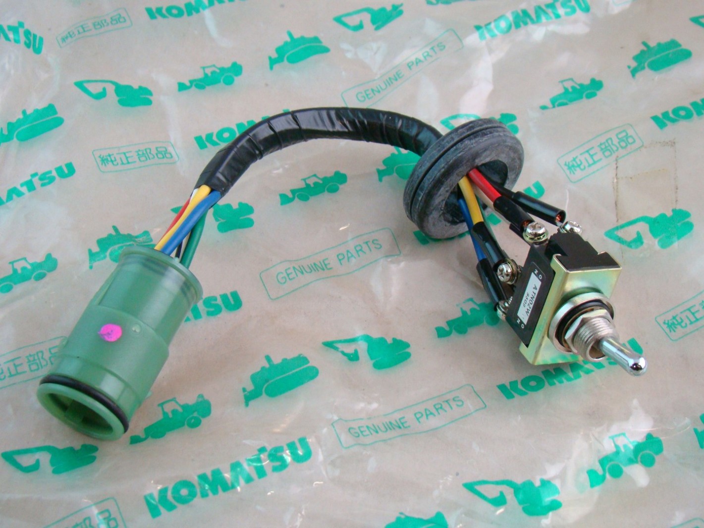 Komatsu  Genuine Parts, Switch  Loop 79 , 205-06-71890