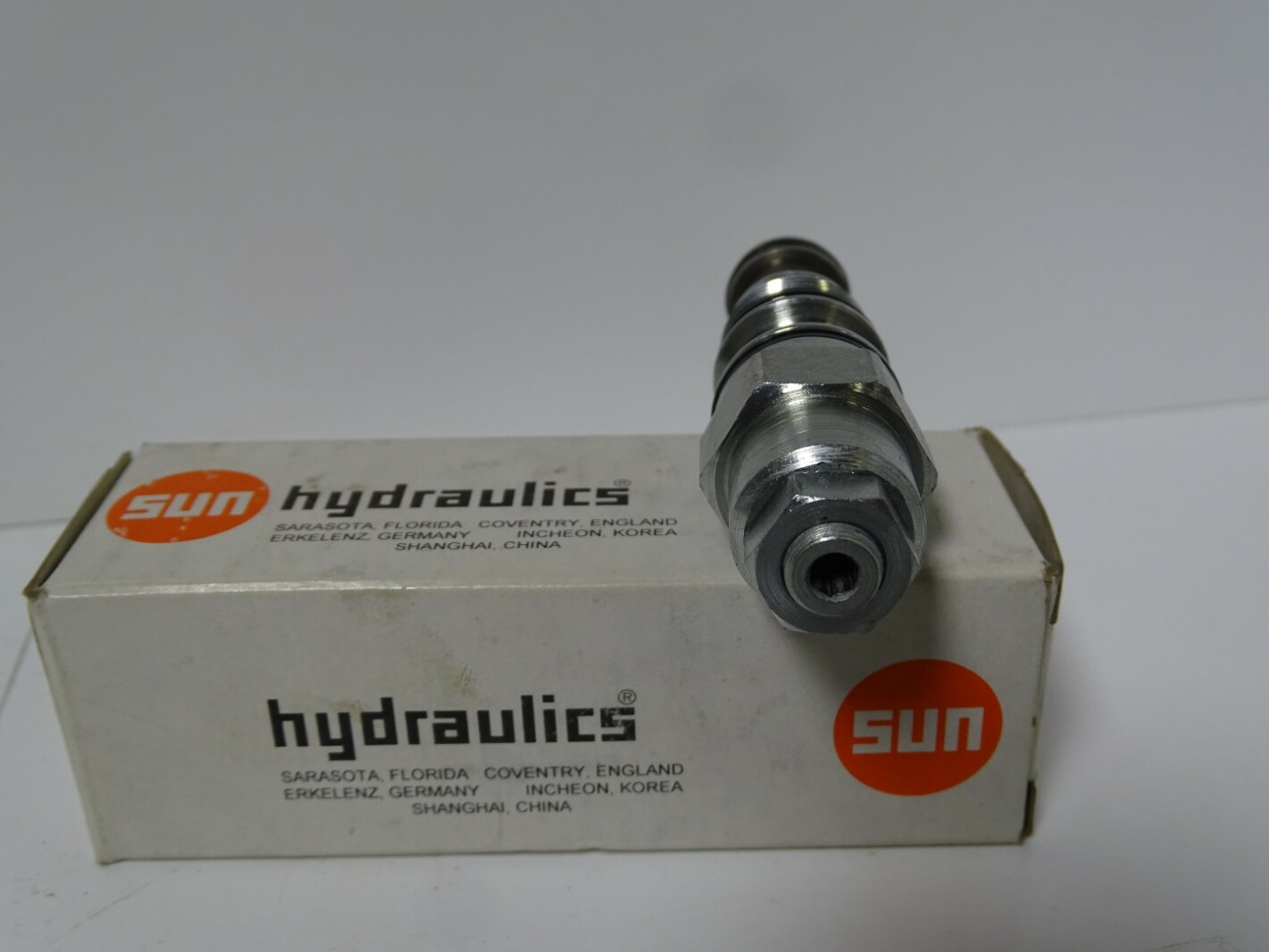 Sun Hydraulics Valve , CBCA LIN Joseph Fazzio, Incorporated
