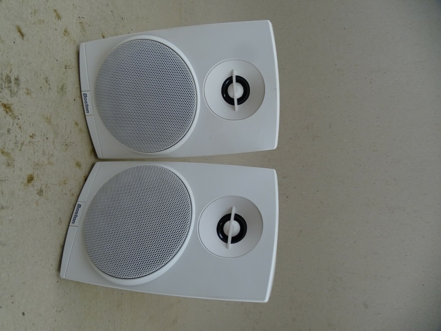 Boston Bookshelf Surround Speakers 017349, Micro80x Joseph Fazzio