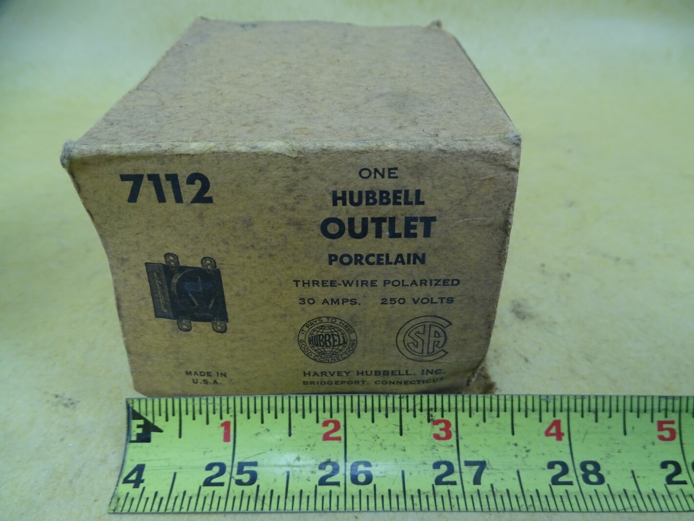 Hubbell Three-Wire Polarized Porcelain Receptacle 30A 250V, 7112
