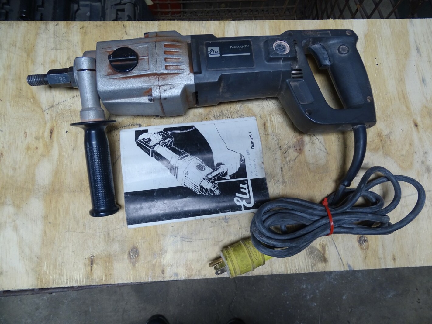 Elu Diamond Core Drill 115V 12A 1300W *Tested Works*, DB10EKL