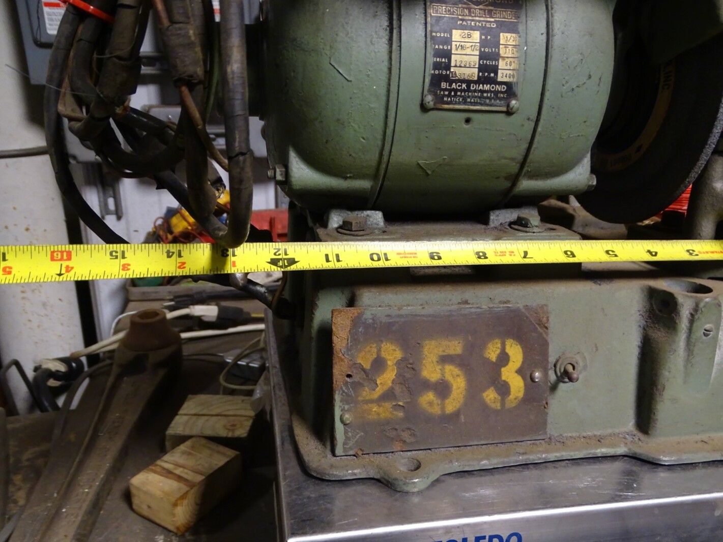 Black Diamond Precision Drill Grinder *Needs Switch/Cord* 1/3Hp 110V 3400rpm, 2B