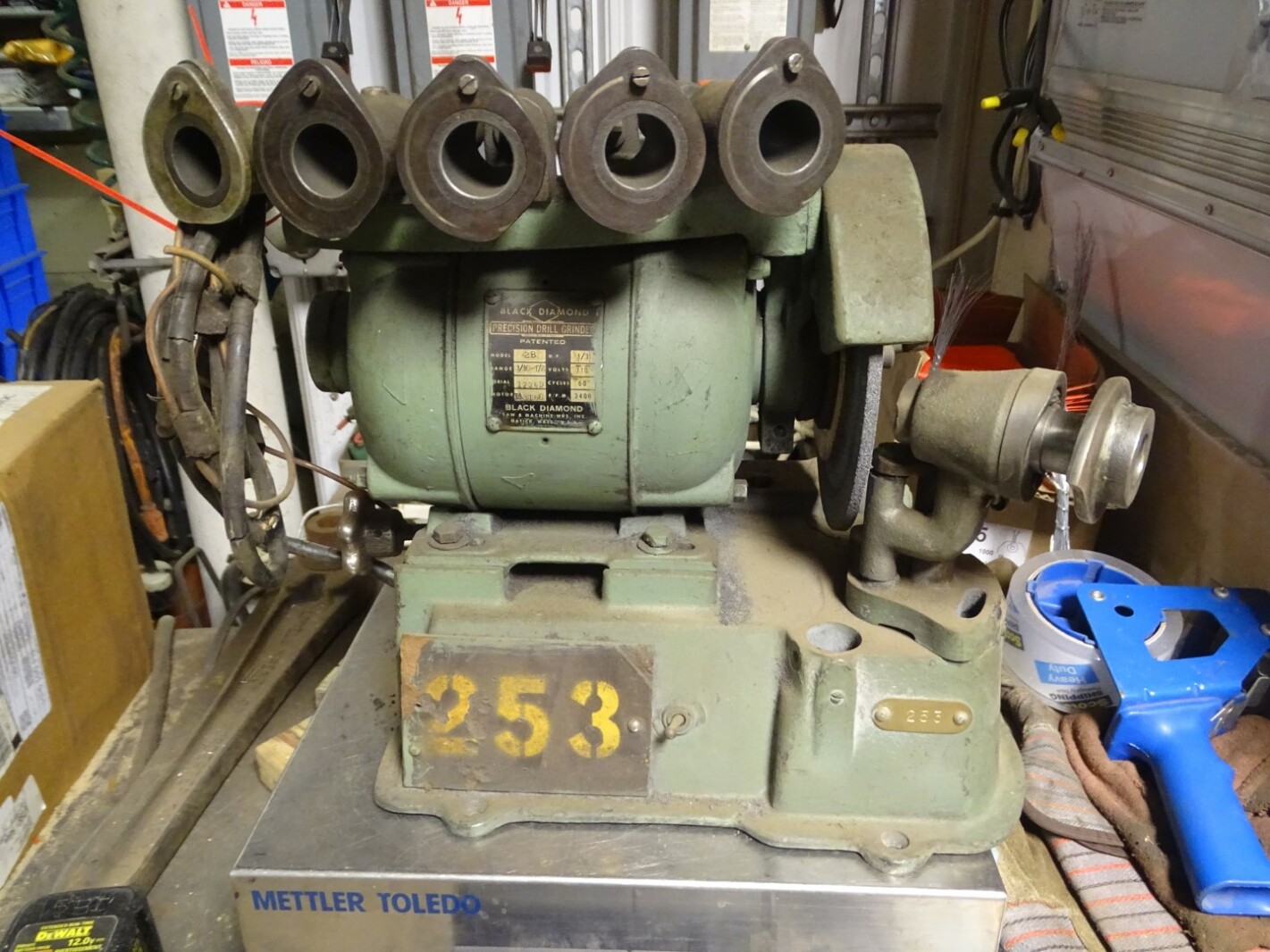 Black Diamond Precision Drill Grinder *Needs Switch/Cord* 1/3Hp 110V 3400rpm, 2B