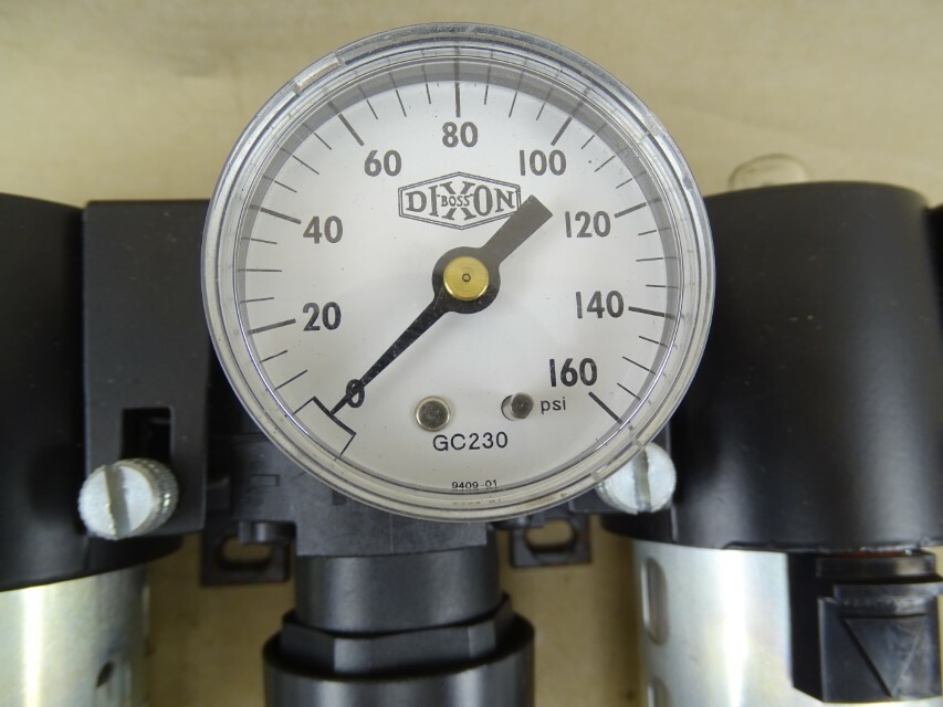 Wilkerson NPT filter regulator lubricator combination 0-125 Psi, C16-04-000