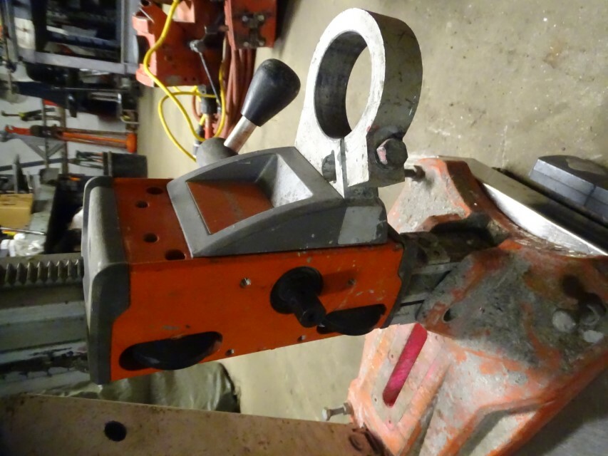 Husqvarna hand held core drill stand max 150MM, max load 100lbs, DS150