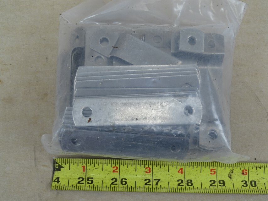 (25) Channel track SS Gang Clamp 1/2