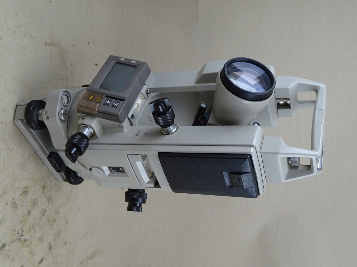 Lietz/Sokkisha Electronic Digital Theodolite Transit Survey w/ Accessories & Case , DT5A