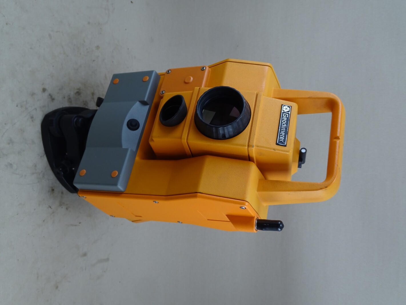 Trimble Geodimeter Pro Total Station w/ Accessories & Case , GDM 610 571 202 002