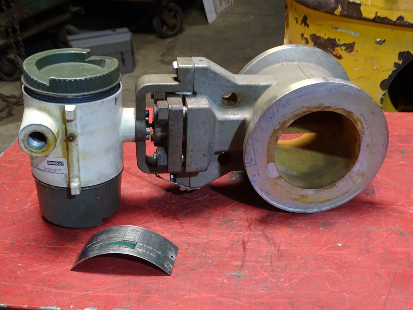 Yokogawa Yewflo Vortex Flowmeter 24VDC 4-20mADC, YF110-AAUB1A-S3S3*E/FMF/TBL/SCT
