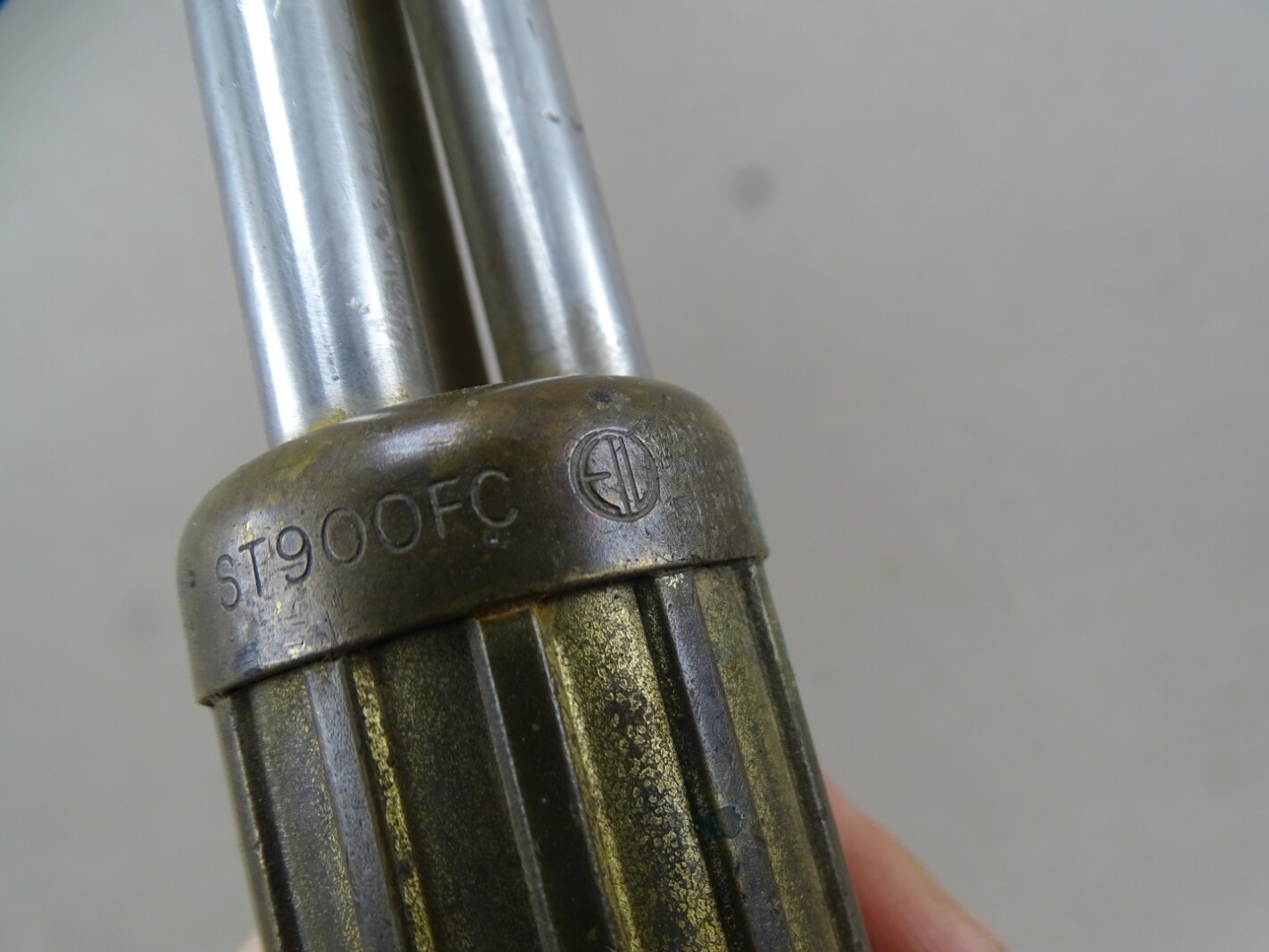 Victor Straight Cutting Torch 21'' , ST900FC