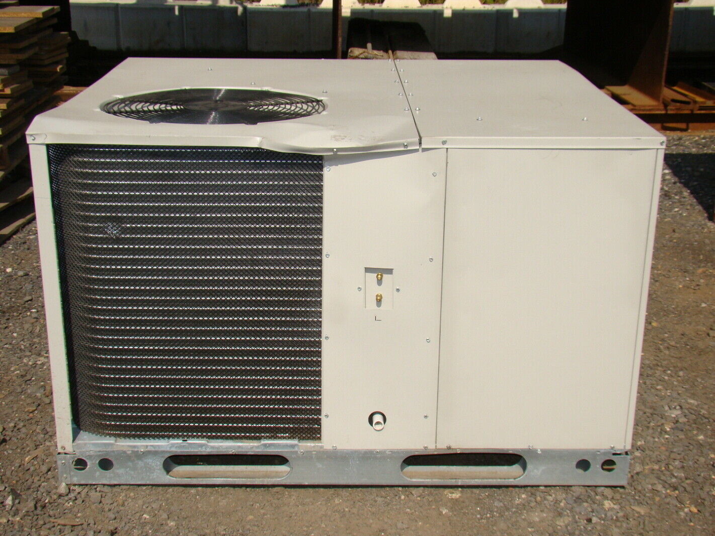 Nordyne 36,000 BTU Three Phase Single Packaged Air Conditioning 12 SEER GP4SA0 Joseph Fazzio