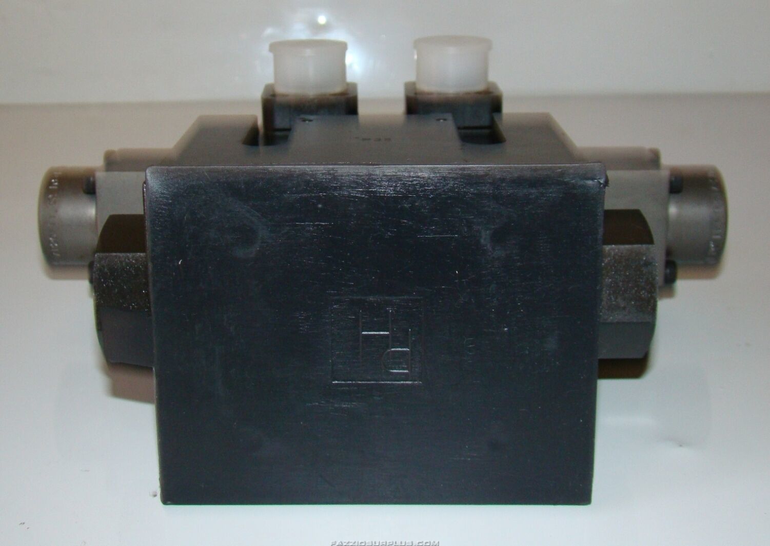 BTA, Hydraulic Directional Valve 2100 0143