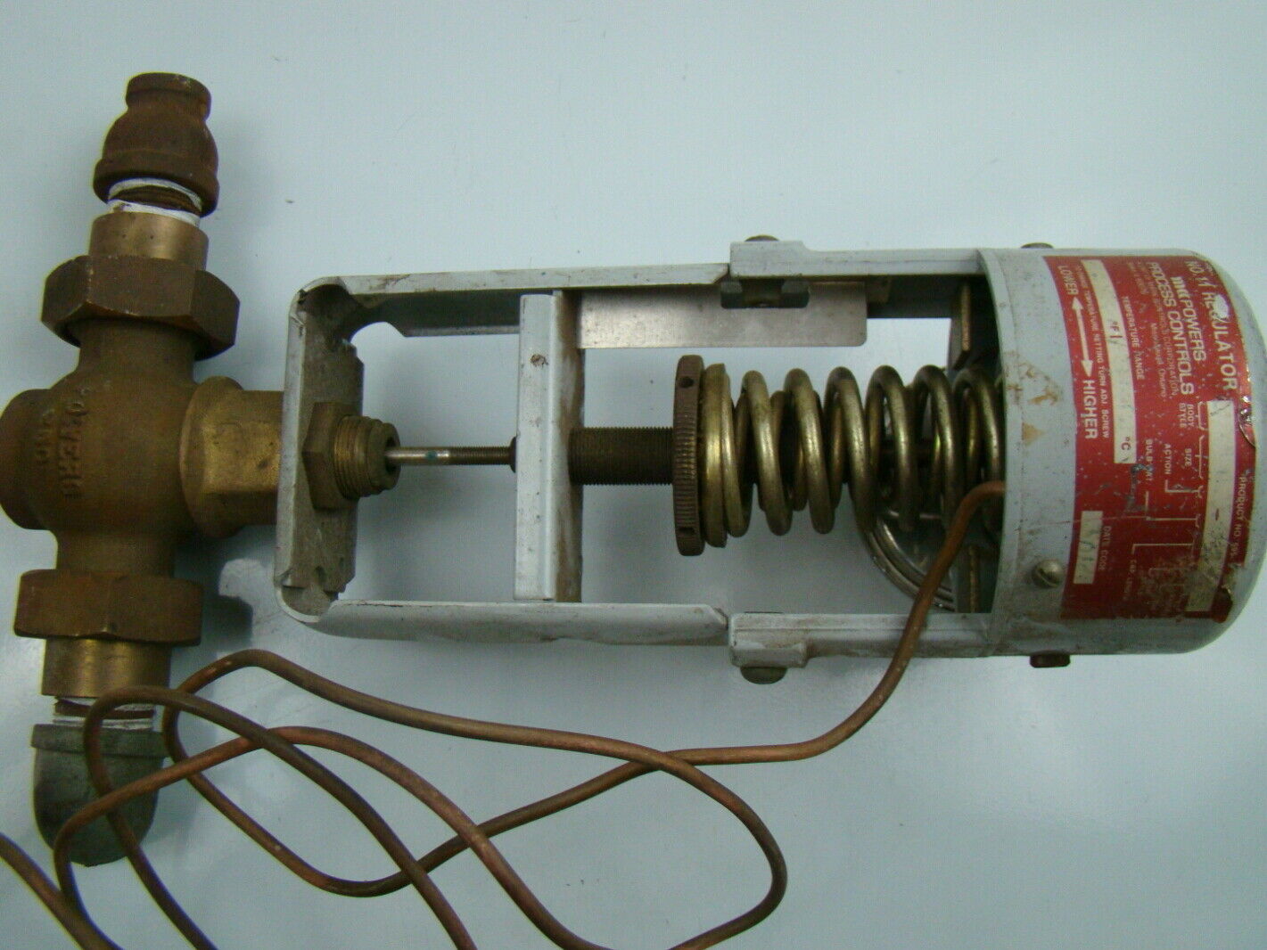 Powers Process Controls No. 11 60-180°F Temperature Regulator 585