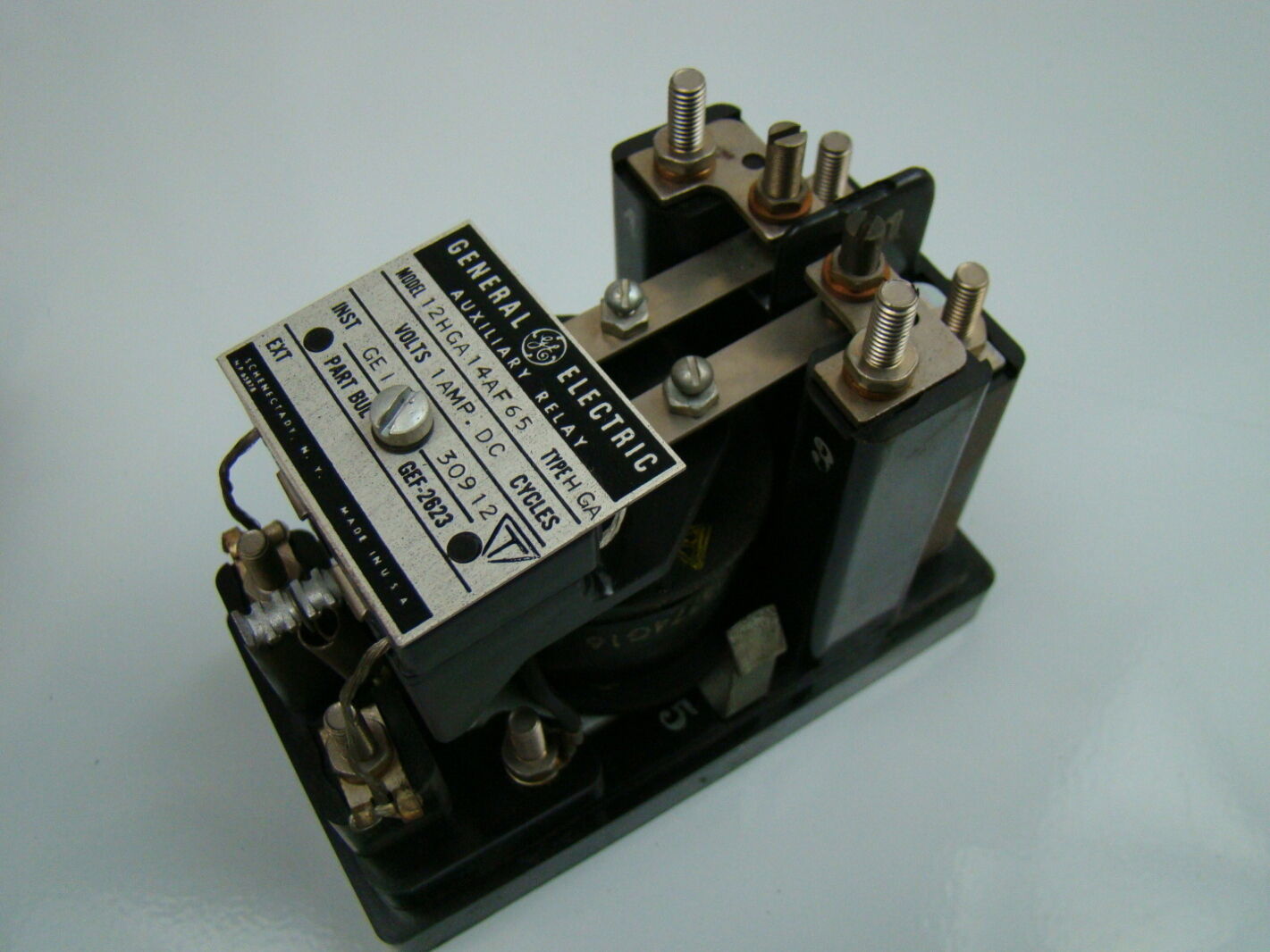 General Electric 1 Amp Auxiliary Relay 12HGA14AF65 Joseph Fazzio