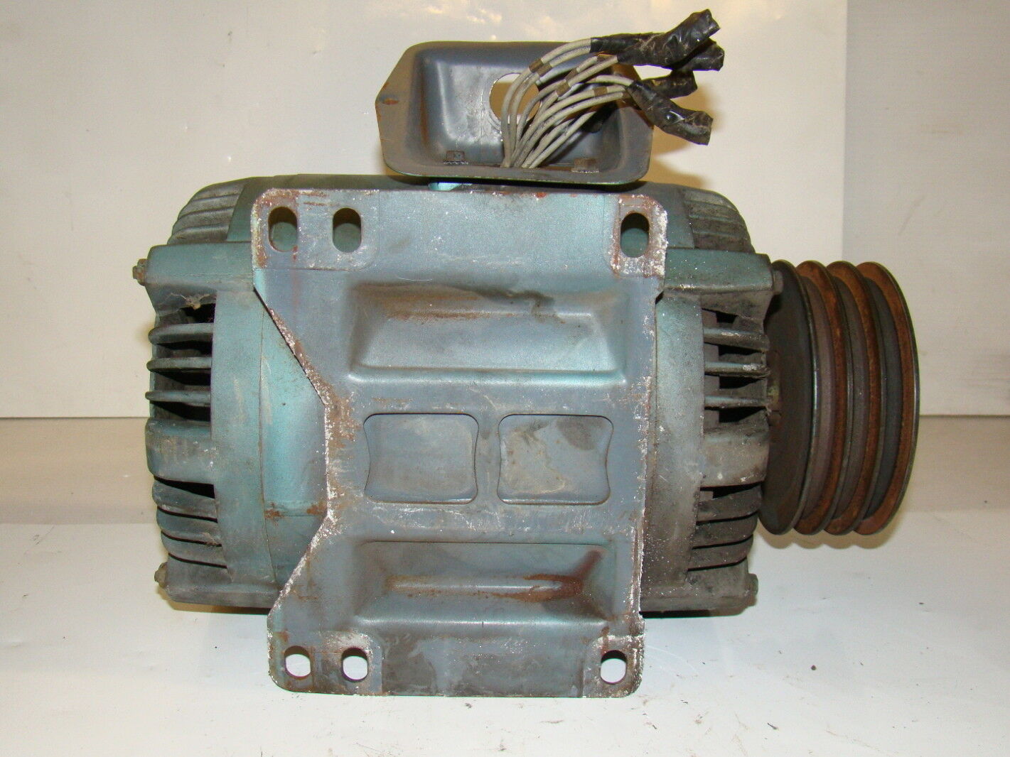 Century AC Motor 5HP Mo. 635022146 Joseph Fazzio, Incorporated