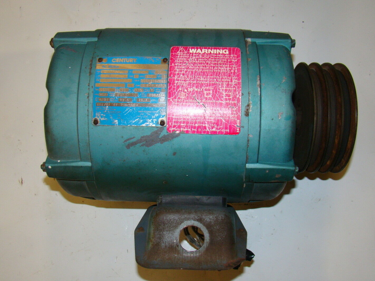 Century AC Motor 5HP Mo. 635022146 Joseph Fazzio, Incorporated