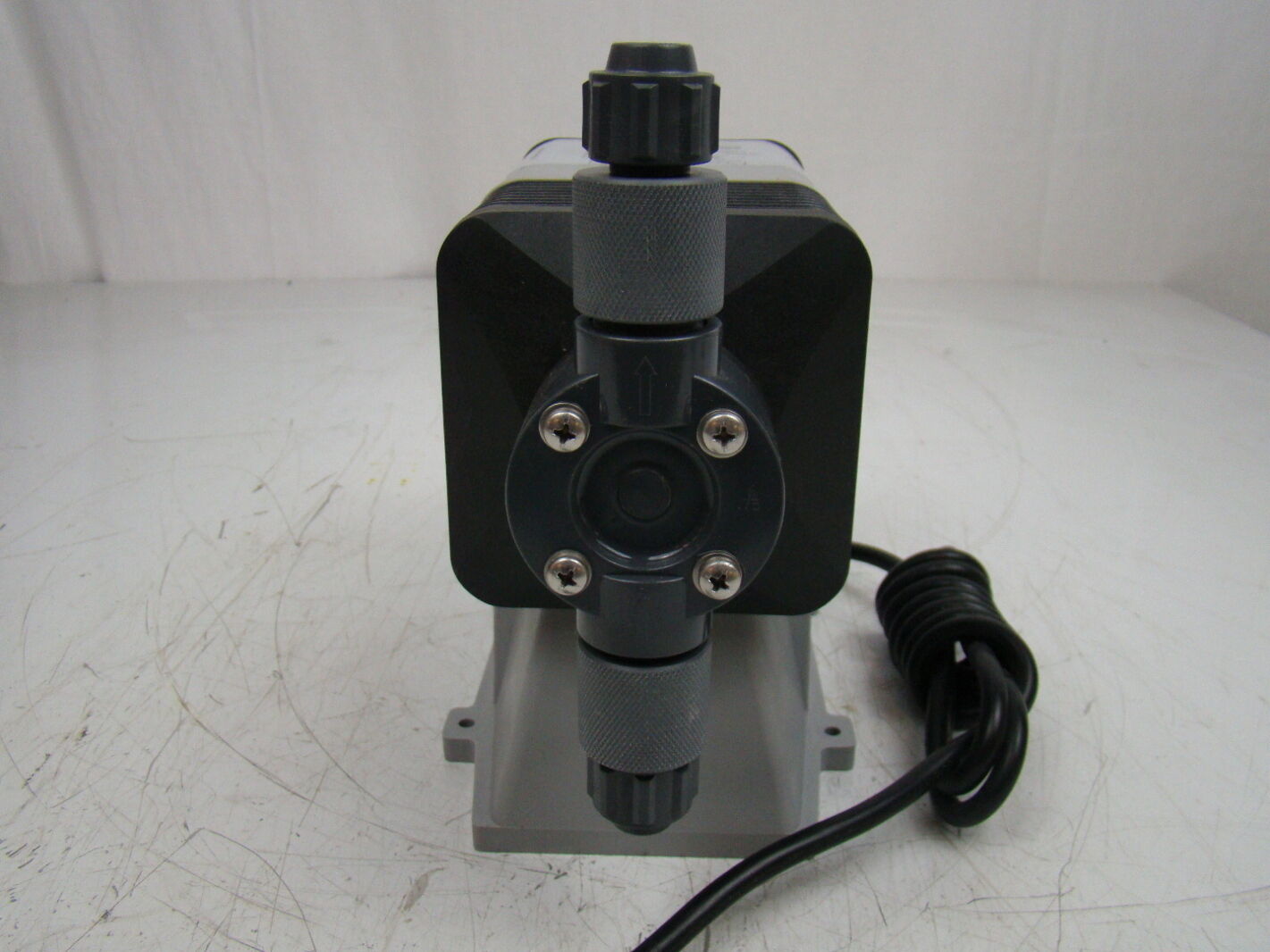 Wallace & Tiernan Premia 75 Solenoid Metering Pump 115VAC