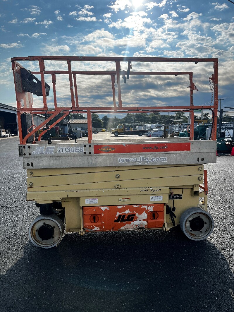 2005 JLG 2030ES Electric Scissor Lift
