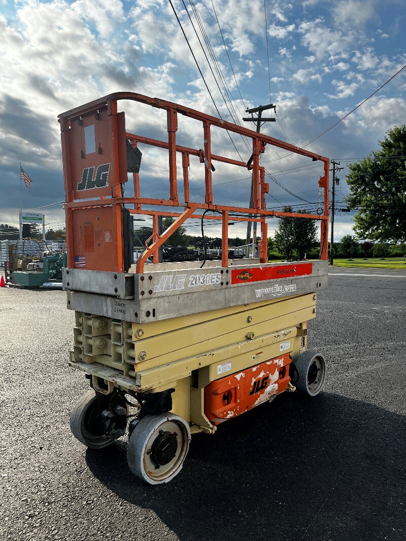 2005 JLG 2030ES Electric Scissor Lift