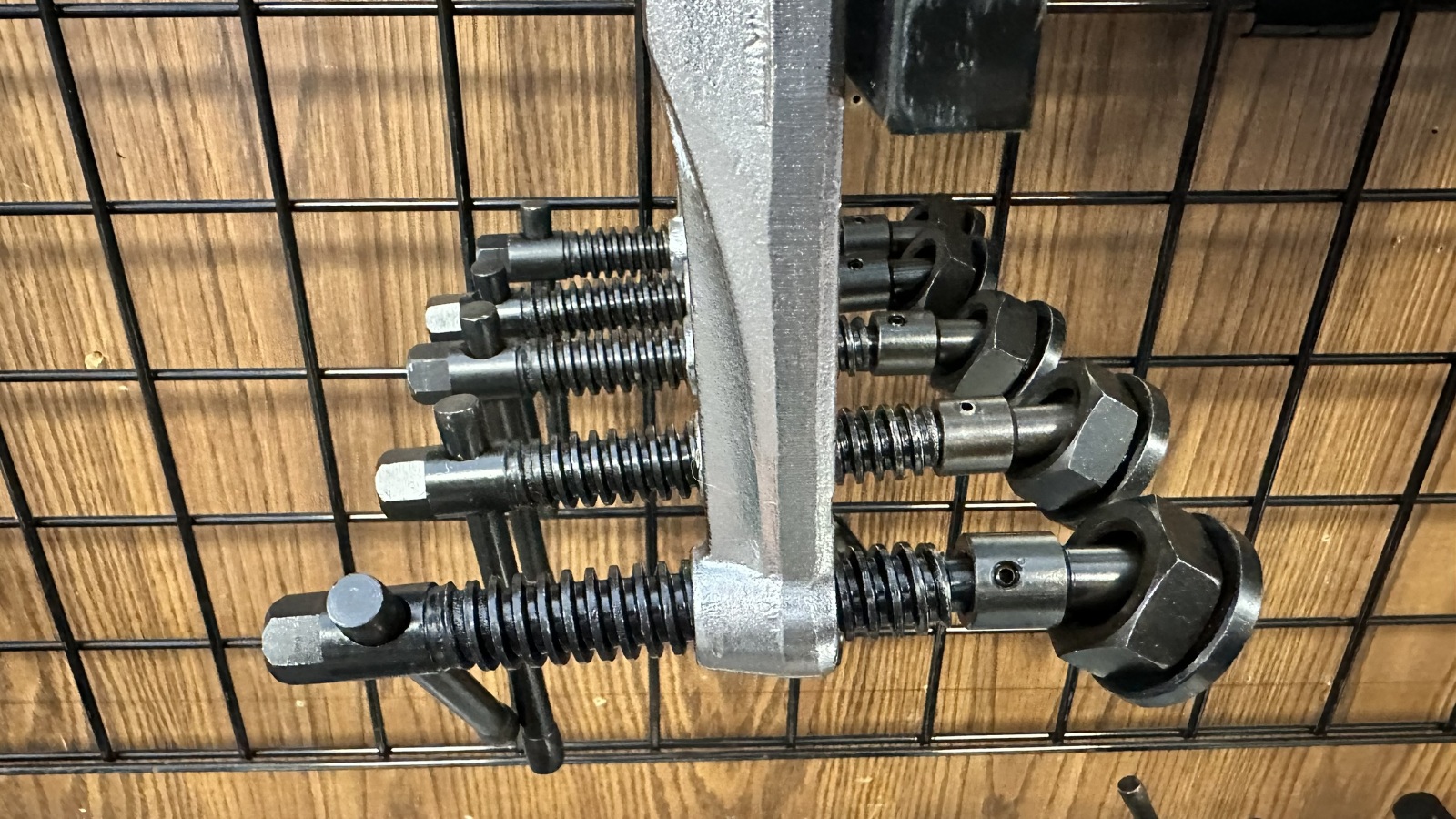 Welding Platen Hold-Down, Sliding T Handle Clamp for 1-1/2