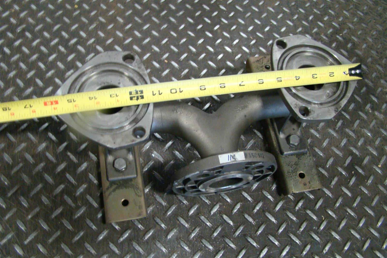 Wilden Diaphram Pump Stainless Housing Section , SCS 14