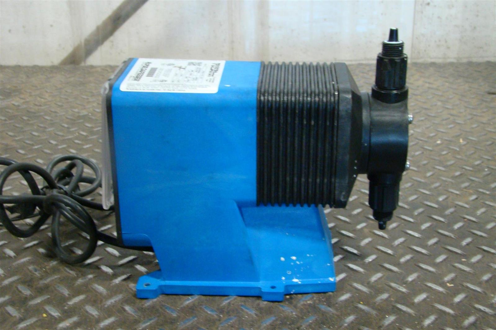 PULSAtron Electronic Metering Pump 250 PSI , LPD3SAPTC1 XXX Joseph