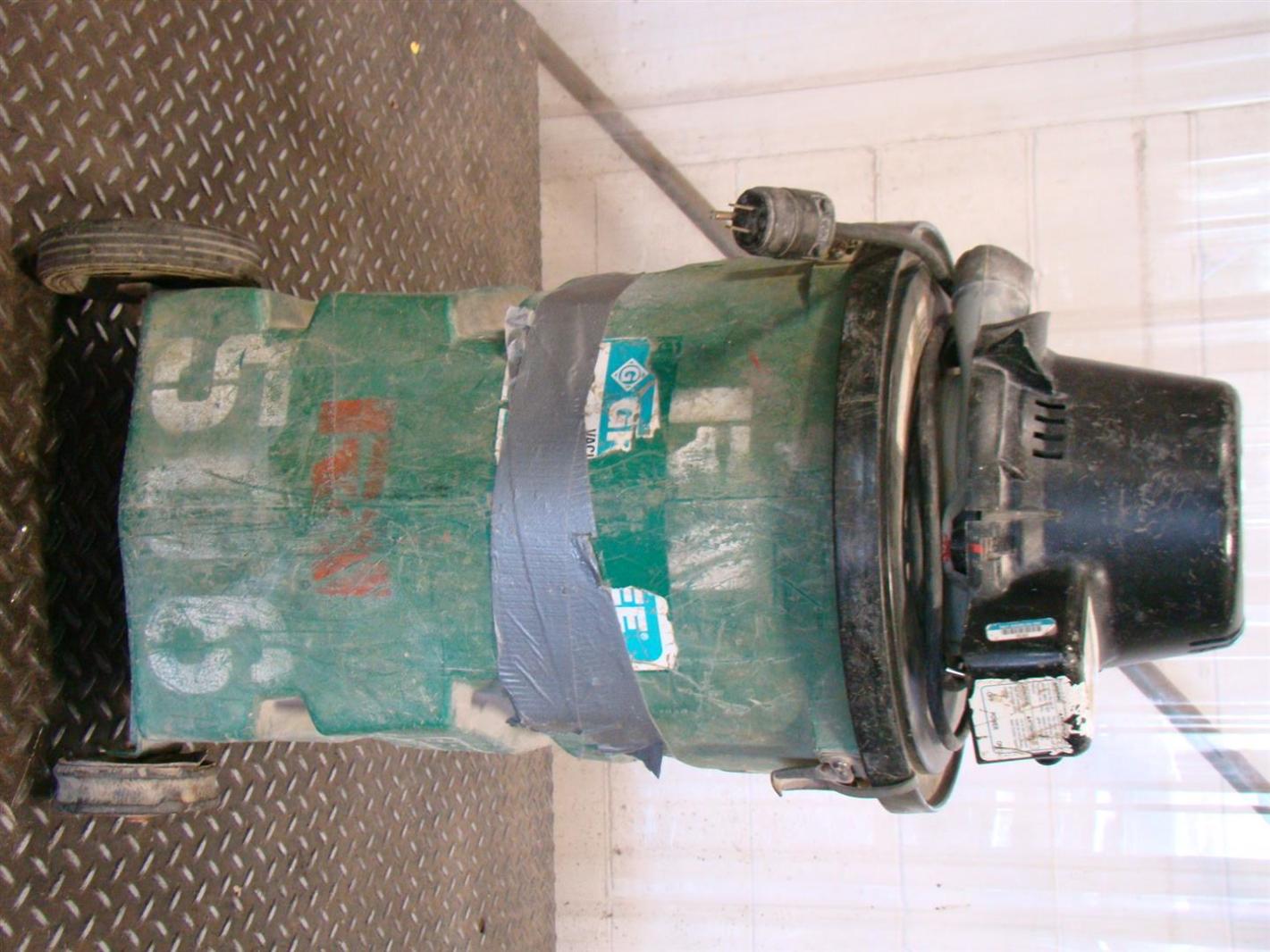 GreenLee Blower And Vacuum Fish Tape System , 690 Joseph Fazzio