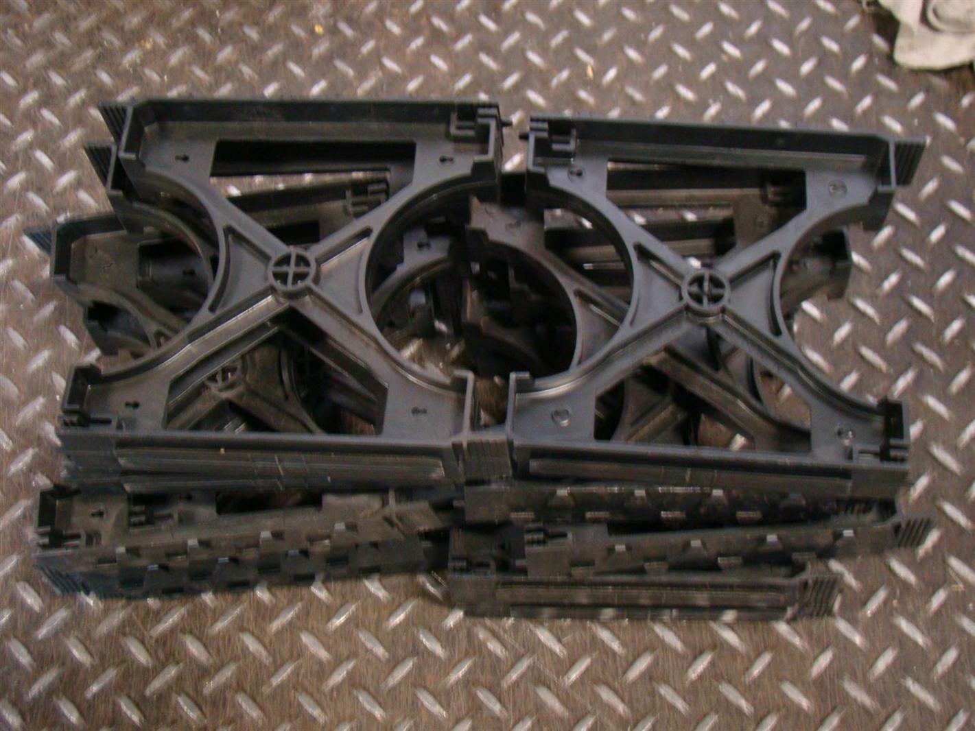 (11) Carlon Intermediate SnapLoc Spacer 4" , S289NLN Joseph Fazzio