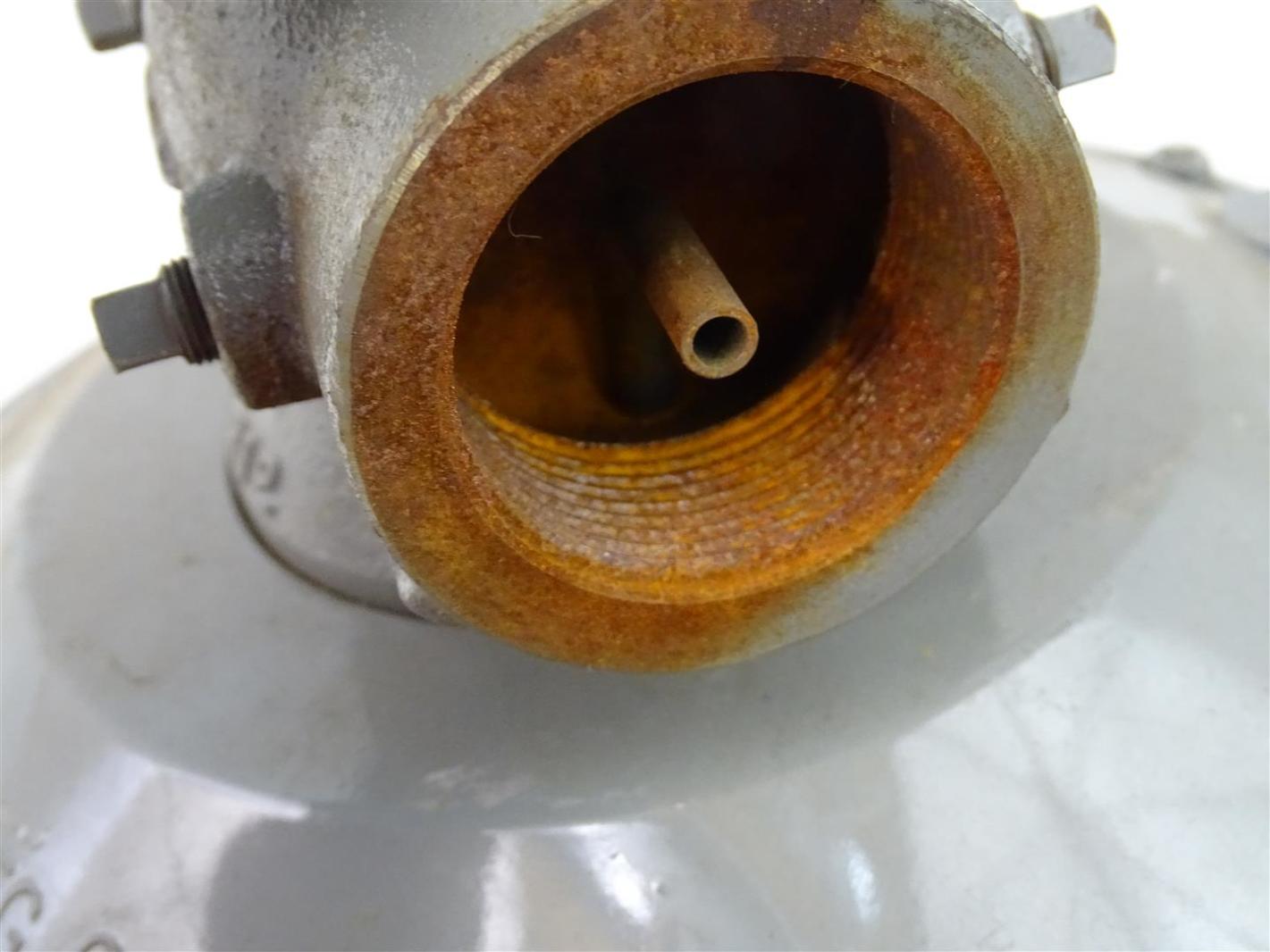 Válvula reguladora de North American MFG Co., 2-5748-B