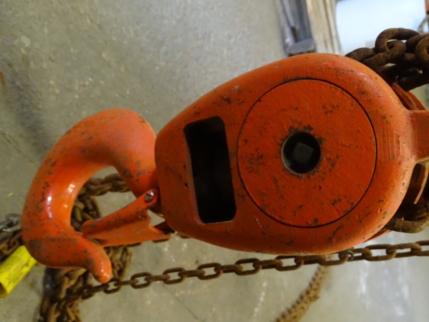 Columbus Mckinnon 10TON Chain Hoist, Manual Chain Fall, 20,000 LB