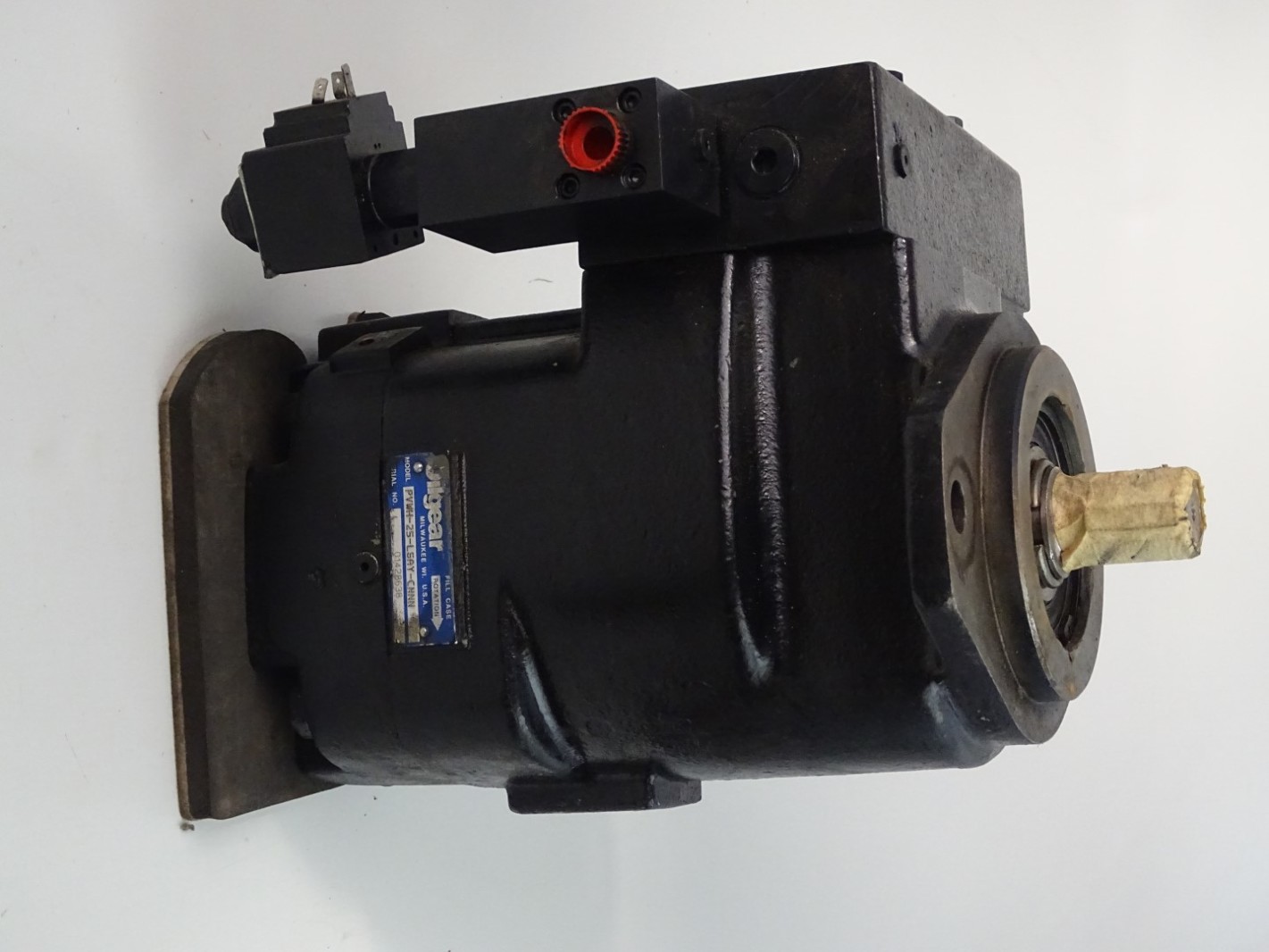 Oilgear AxialPiston Hydraulic Pump , PVWH25LSAYCNNN Joseph Fazzio