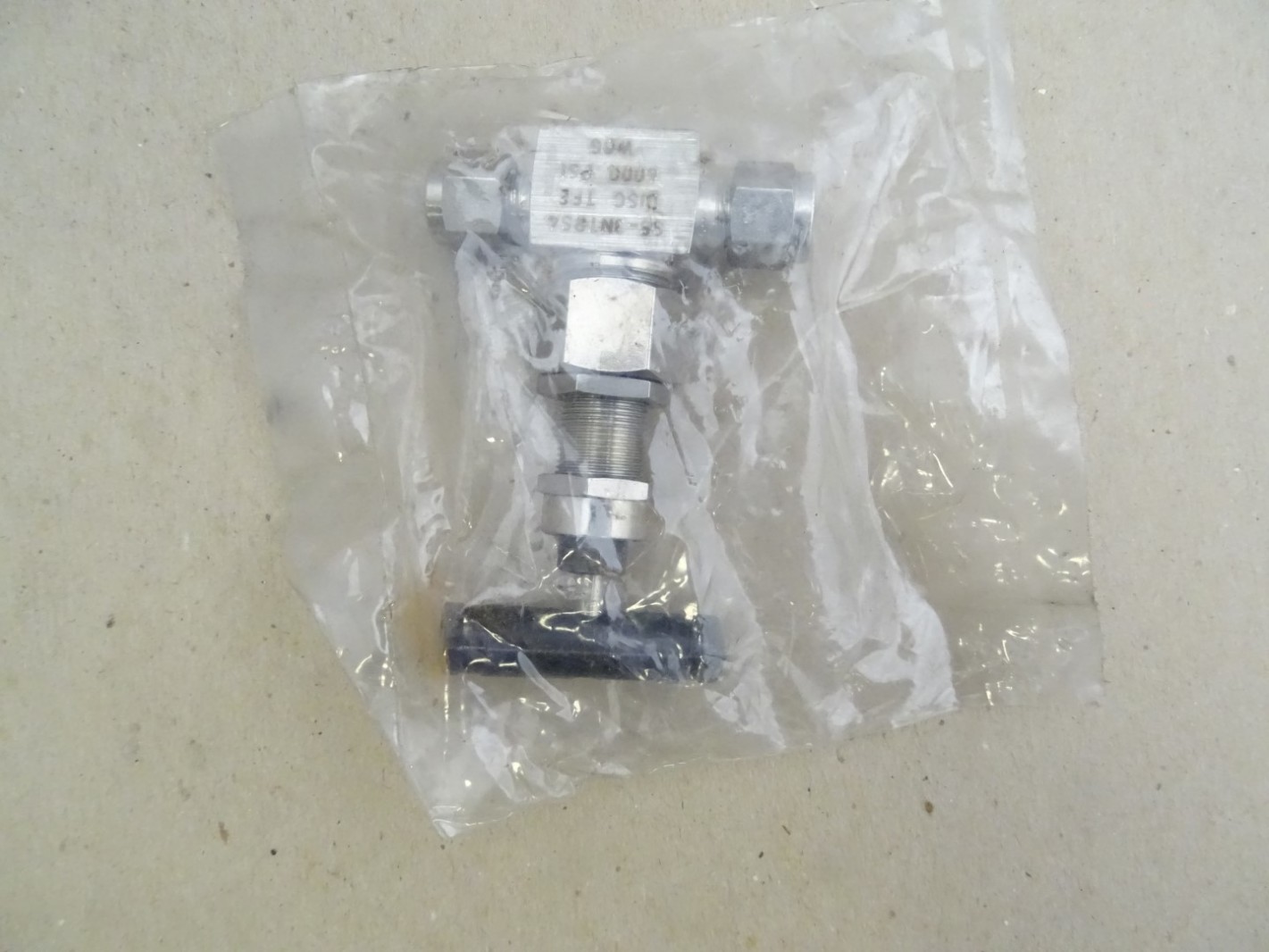 Vanne à pointeau Swagelok en acier inoxydable 316, SS-3N1854