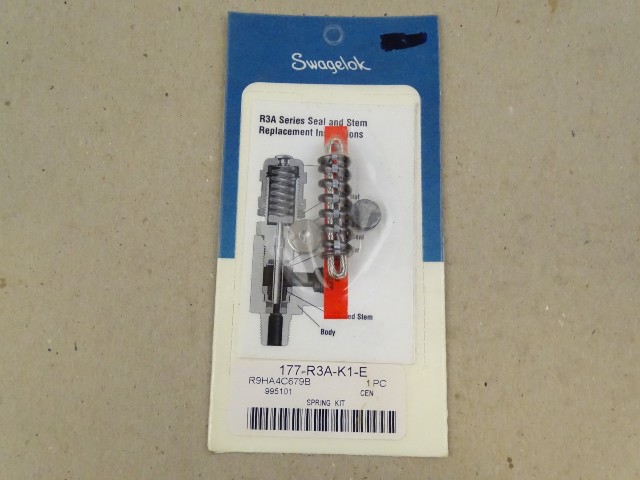 Swagelok R3A Series Seal and Stem Replacement Spring Kit , R9HA4C679B ...