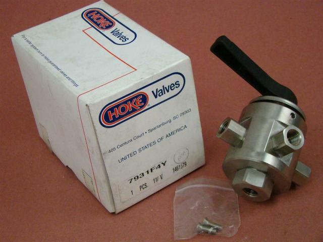 hoke-trunnion-5-way-stainless-valve-2000-psi-138bar-1-4-npt-female