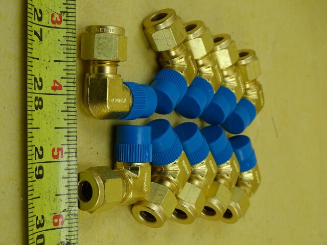 5/16" Tube OD Compression X 1/4" Male NPT Elbow Fitting – Brass HVAC Fuel Air Adapter