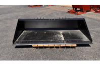 Loflin 72" XHD Low Profile Bucket, with Bolt on Cutting Edge, Skid steer