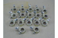 (17) Crouse-Hinds Grounding Bushing 3/4" , GLL2