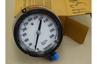 Ashcroft 4.5" Duragauge 0-600  Gauge 1/2" NPT, 45-1279AS-04L-600#