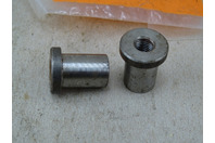 (2) Raymond Plug , 820-000-093
