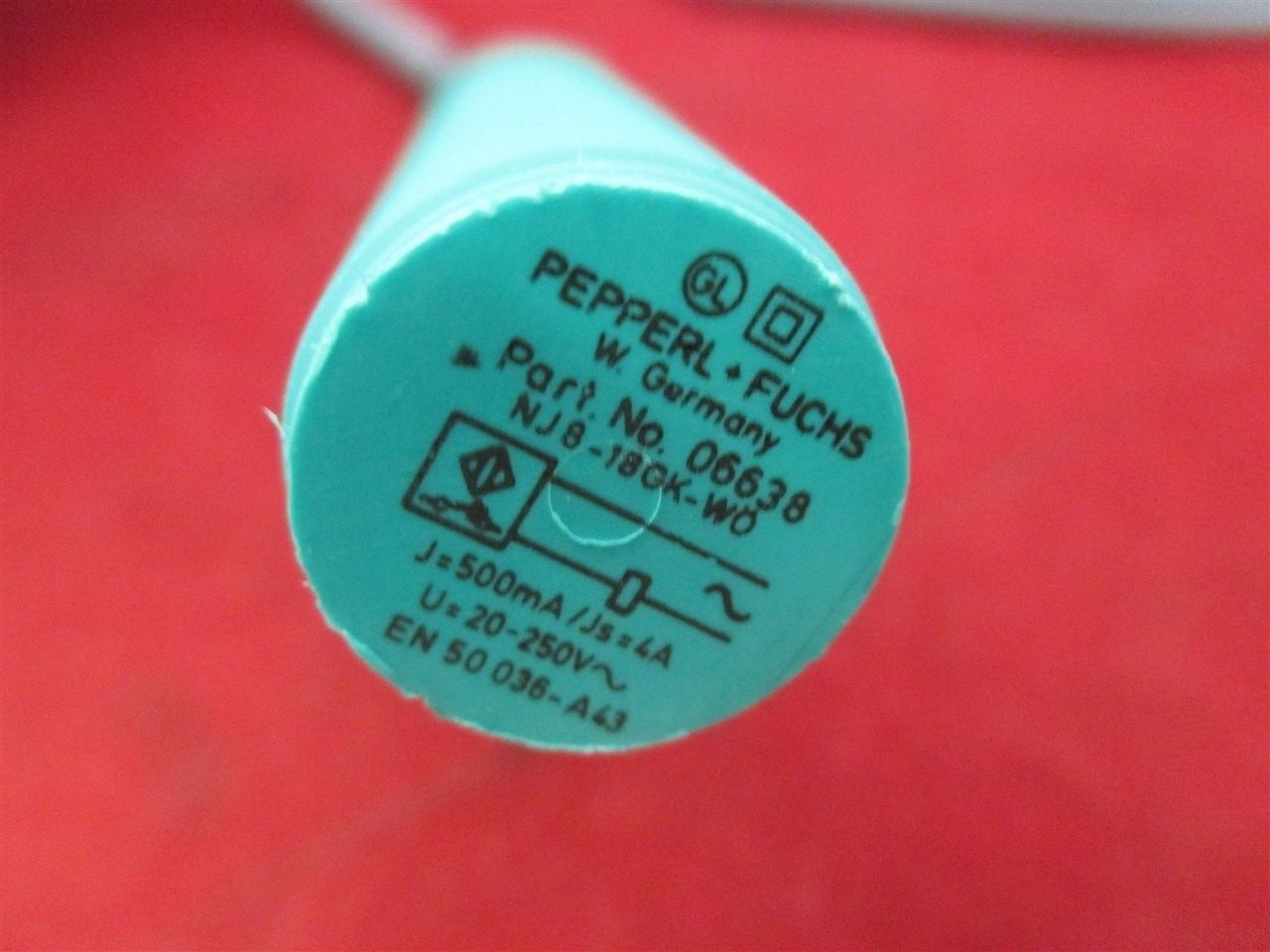 Pepperl+Fuchs 06638 NJ8-18GK-WO Sensor | Process Industrial Surplus