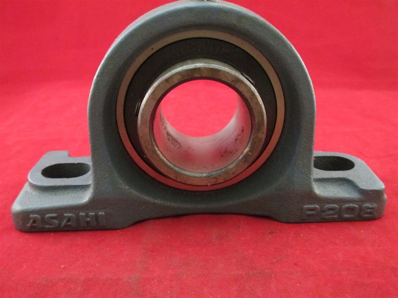 Asahi P208 Pillow Block Bearing Process Industrial Surplus