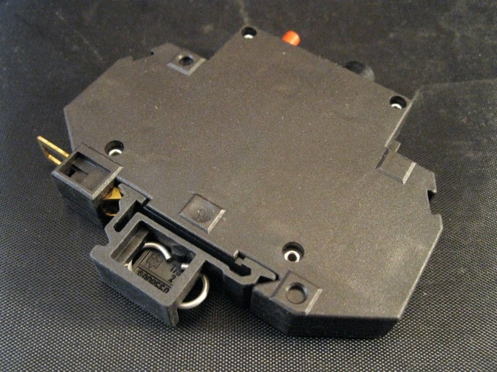 Weidmuller Auxiliary Circuit Breaker CB420110 5.0 A Process